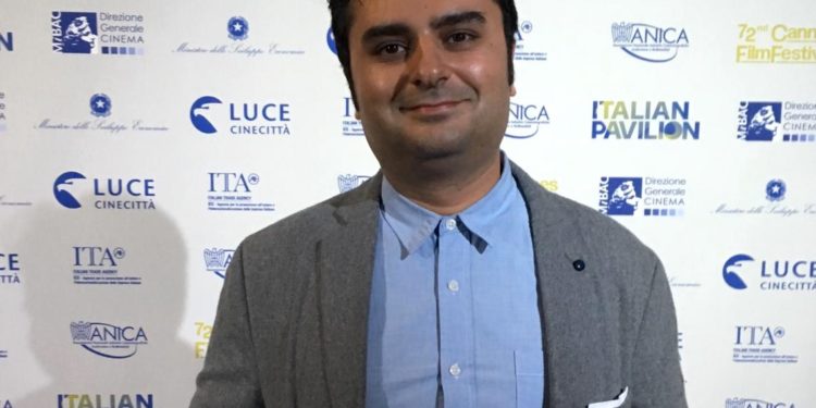 Mondi lontani e uomini vicini secondo Milad Tangshir