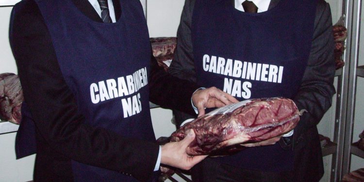 Vendeva all’ingrosso partite di carni bovine con peso effettivo inferiore a quello dichiarato, finisce nei guai un 50enne di Cagliari per frode in commercio