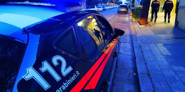 I carabinieri di Cagliari hanno deferito in stato di libertà un 40enne per guida senza patente