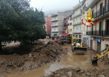 L’alluvione a Bitti: proseguono gli interventi dei vigili del fuoco