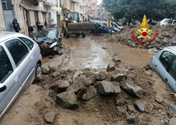 L’alluvione a Bitti: proseguono gli interventi dei vigili del fuoco