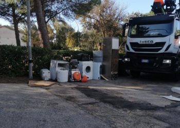 Alghero: quattro cassoni di rifiuti raccolti nel primo appuntamento di “Desbarrassa-ne tot”