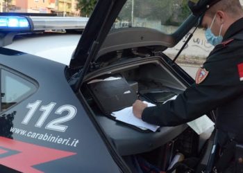 Un 37enne marocchino residente a Quartu è stato denunciato a piede libero dai carabinieri per porto di coltello di genere proibito