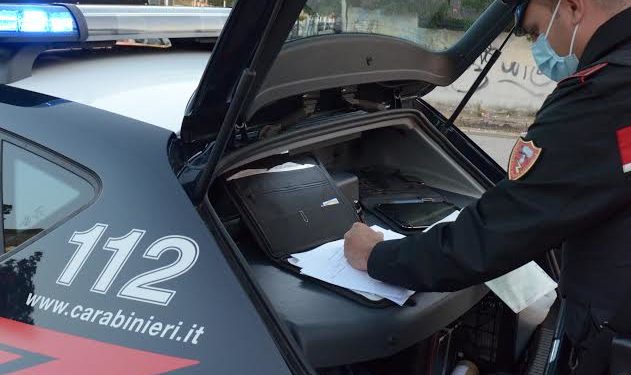 Un 37enne marocchino residente a Quartu è stato denunciato a piede libero dai carabinieri per porto di coltello di genere proibito