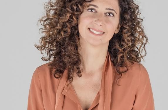 Entro il 30 dicembre la richiesta dei voucher per il rimborso dei biglietti per le due recite a Cagliari dello spettacolo di Teresa Mannino