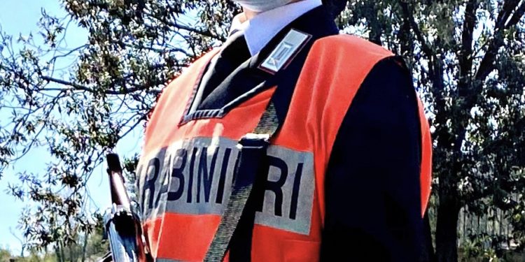 I carabinieri di Cagliari hanno denunciato a piede libero un 19enne di Capoterra per guida senza patente