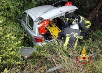Sassari: incidente stradale a Predda Niedda, sul posto i vigili del fuoco