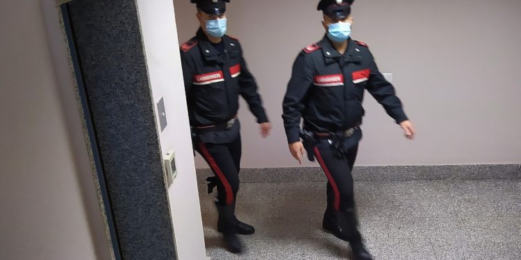 Una 44enne imprenditrice cinese è stata arrestata in flagranza per detenzione ai fini di spaccio di sostanze stupefacenti