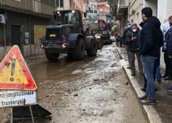 Sopralluogo della IV commissione del Consiglio regionale e dei parlamentari Mara Lapia e Pietro Pittalis a Bitti