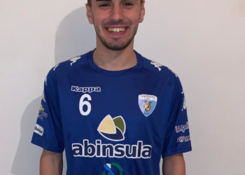 Il Sassari calcio Latte Dolce continua a puntare sui giovani, tesserato Mattia Fadda, centrocampista classe 2002