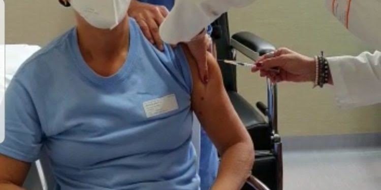 Parte ufficialmente la seconda fase della campagna di vaccinazione anti-Covid nella Assl di Oristano
