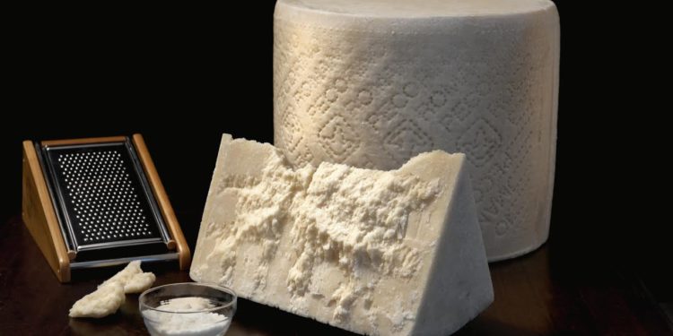 Macomer, Consorzio di tutela: «La campagna 2019-2020 ha restituito 285mila quintali di pecorino romano dop da immettere sul mercato»