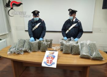 I carabinieri del Comando provinciale di Cagliari hanno effettuato un maxi sequestro di 10 kg di marijuana