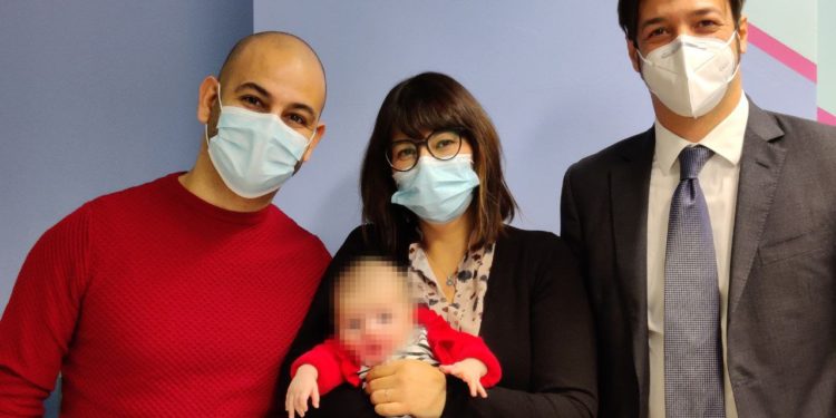 La gravidanza dopo il tumore e le cure: il coraggio di mamma Roberta e la nascita di Margherita