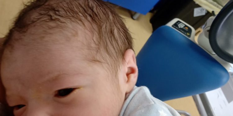 Oristano, due maschietti per salutare il vecchio ed il nuovo anno