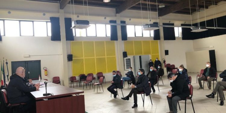 Simaxis. I sindaci del distretto sanitario dell’Oristanese: «Risolvere i problemi della sanità nel territorio»