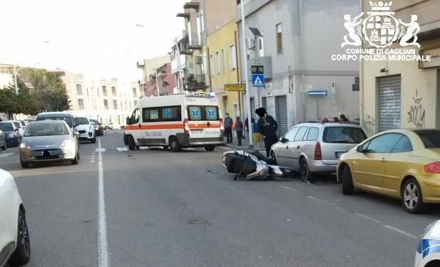 Pirri: scontro tra un’auto ed una moto, una persona trasportata in ospedale in codice giallo