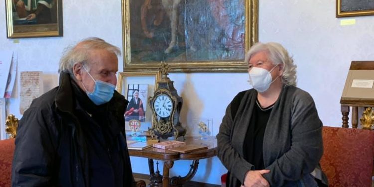 Cagliari: l’artista Italo Antico dona 49 opere all’Università