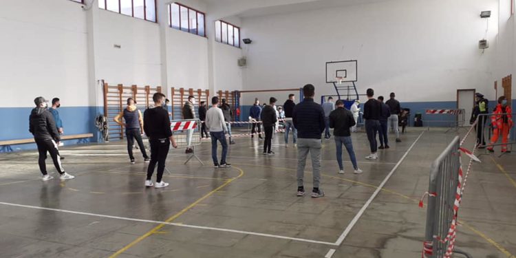 Sono risultati tutti negativi i 1.516 tamponi effettuati nel corso dell’ultima giornata di screening nelle scuole di Tortolì
