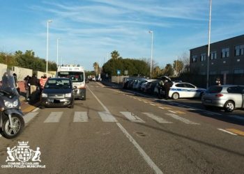 Cagliari: 18enne investita in via Brancaleone, sul posto la Polizia locale