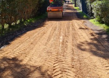 Sono in corso, a Pula, i lavori sul manto stradale di Cala Marina