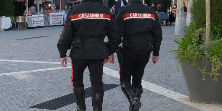 I carabinieri di San Sperate hanno arrestato uno studente 18enne per detenzione finalizzata allo spaccio di stupefacenti