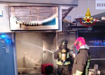 Sestu: a fuoco un bar, sul posto i vigili del fuoco