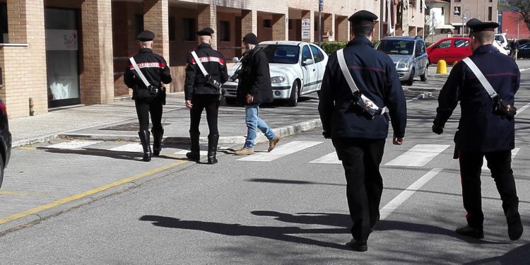 Circolava su una Panda che custodiva sotto sequestro amministrativo, denunciato a piede libero un 69enne di Dolianova