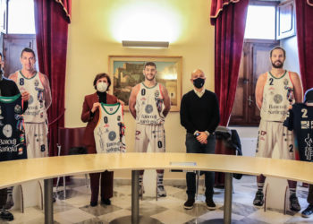 Dinamo Banco di Sardegna Sassari: presentata la maglia special edition della Final Eight 2021 di Coppa Italia