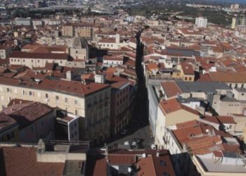 Sassari: spaccio di droga e falsa generalità, denunciato un cittadino extracomunitario