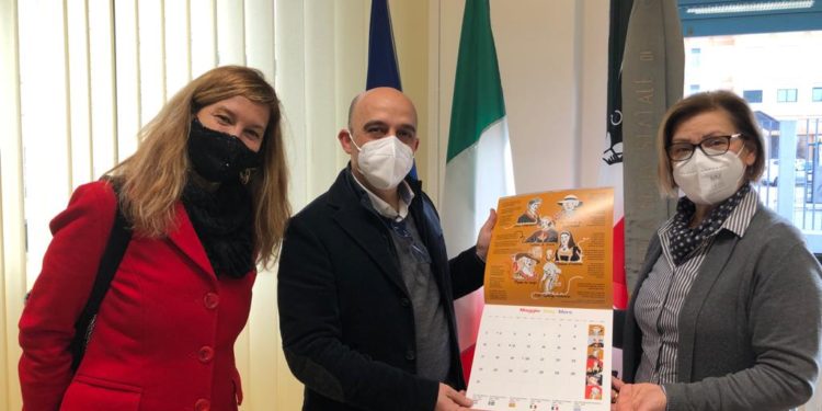 Sono stati consegnati ai dirigenti degli istituti comprensivi di Oristano i “Calendaria 2021″