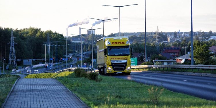 Confartigianato Trasporti Sardegna: parte la class action contro le compagnie costruttrici di Tir