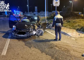 Cagliari: scontro tra un’auto e una moto in viale Monastir, due persone ricoverate in codice rosso