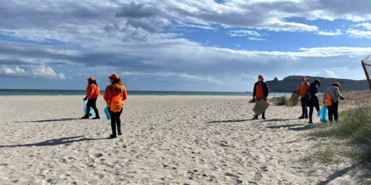 Cagliari: al via l’iniziativa “Poetto Pulito”