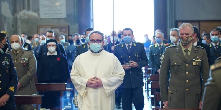 Mons. Santo Marcianò ha officiato a Quartu Sant’Elena il precetto pasquale interforze