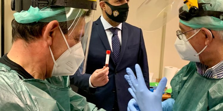 Questa mattina, in Consiglio regionale, è iniziato lo screening dei consiglieri e dei dipendenti