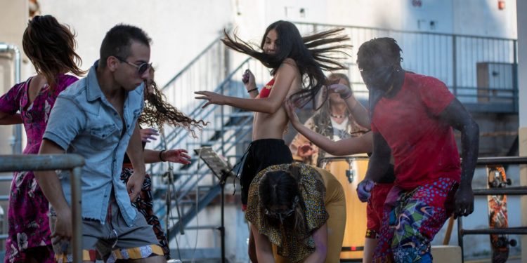 Si chiude la prima tranche della quinta edizione del festival TRANSISTOR, il progetto di Cada Die Teatro dedicato ai giovani e ai nuovi linguaggi