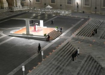 Papa Francesco: «Siamo tutti nella stessa barca»