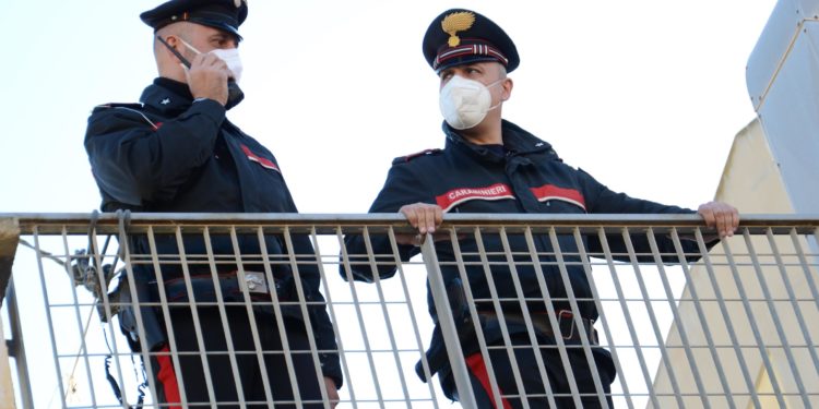 I carabinieri di Villamar hanno denunciato a piede libero un 53enne del luogo per detenzione finalizzata allo spaccio di sostanze stupefacenti