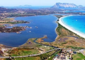 San Teodoro: proseguono i lavori di ammodernamento degli impianti di illuminazione della galleria ‘Castelluccio’