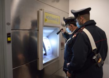 Due giovani toscani sono stati denunciati a piede libero dai carabinieri di Selargius per truffa aggravata ai danni di un 70enne del luogo