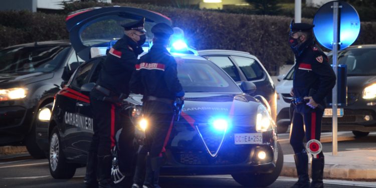 Un 32enne di Villaputzu, fermato dai carabinieri a Castiadas, è stato segnalato alla prefettura quale assuntore di sostanze stupefacenti
