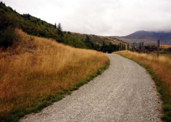 Lanusei: calcestruzzo per le imprese agricole che vogliono ripristinare le strade rurali