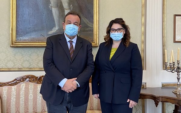 Sassari: Paola Deiana (M5S) incontra il rettore dell’Università Gavino Mariotti