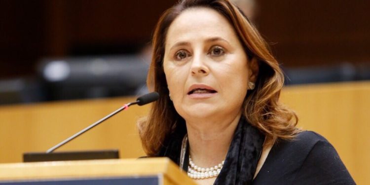 Covid. Luisa Regimenti (Lega): «Terapie intensive al collasso, Ue stanzi fondi per servizi domiciliari socio-assistenziali»