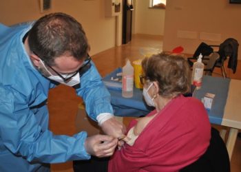 Stintino: vaccinazioni anti Covid-19 ai nati dal 1942 al 1951