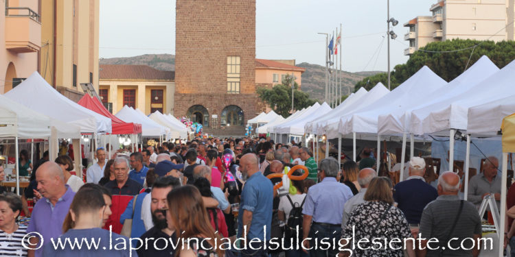 L’appello di Confartigianato Sardegna: «Posticipo delle chiusure alle 23.00 e “coprifuoco morbido”»