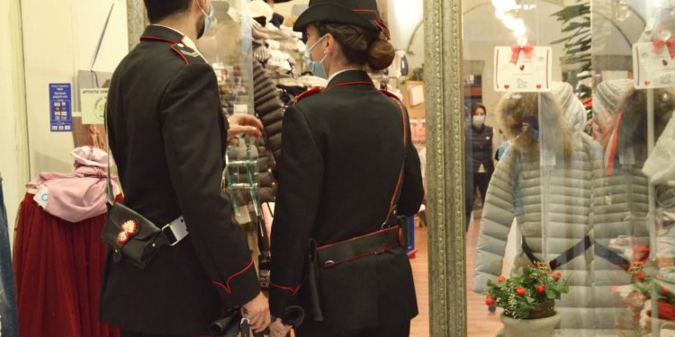 Un 35enne di Sinnai, noto ai carabinieri della Compagnia di Dolianova, è stato denunciato per truffa