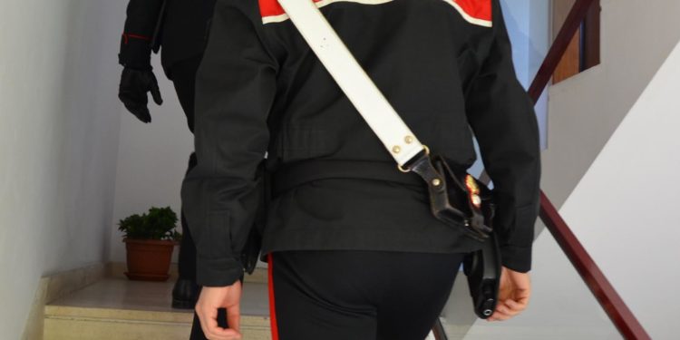 Misura cautelare nei confronti di un 49enne di Teulada, residente a Sant’Anna Arresi, dovrà tenersi ad una distanza non inferiore ai 250 metri dalla 46enne ex compagna, vigileranno i carabinieri