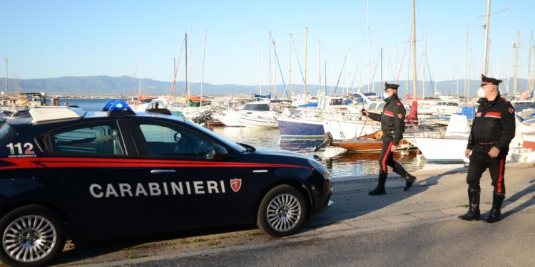 Violenta lite tra due persone sabato sera a Cagliari, una è ricoverata al Brotzu in prognosi riservata, l’altra al Policlinico. Indagano i carabinieri